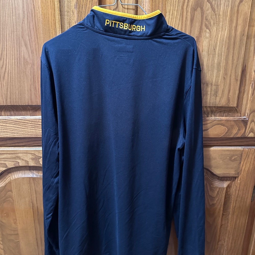 Men’s Large Pittsburg Steelers Black and Yellow Quarter-Zip Pullover NEW - Picture 8 of 10